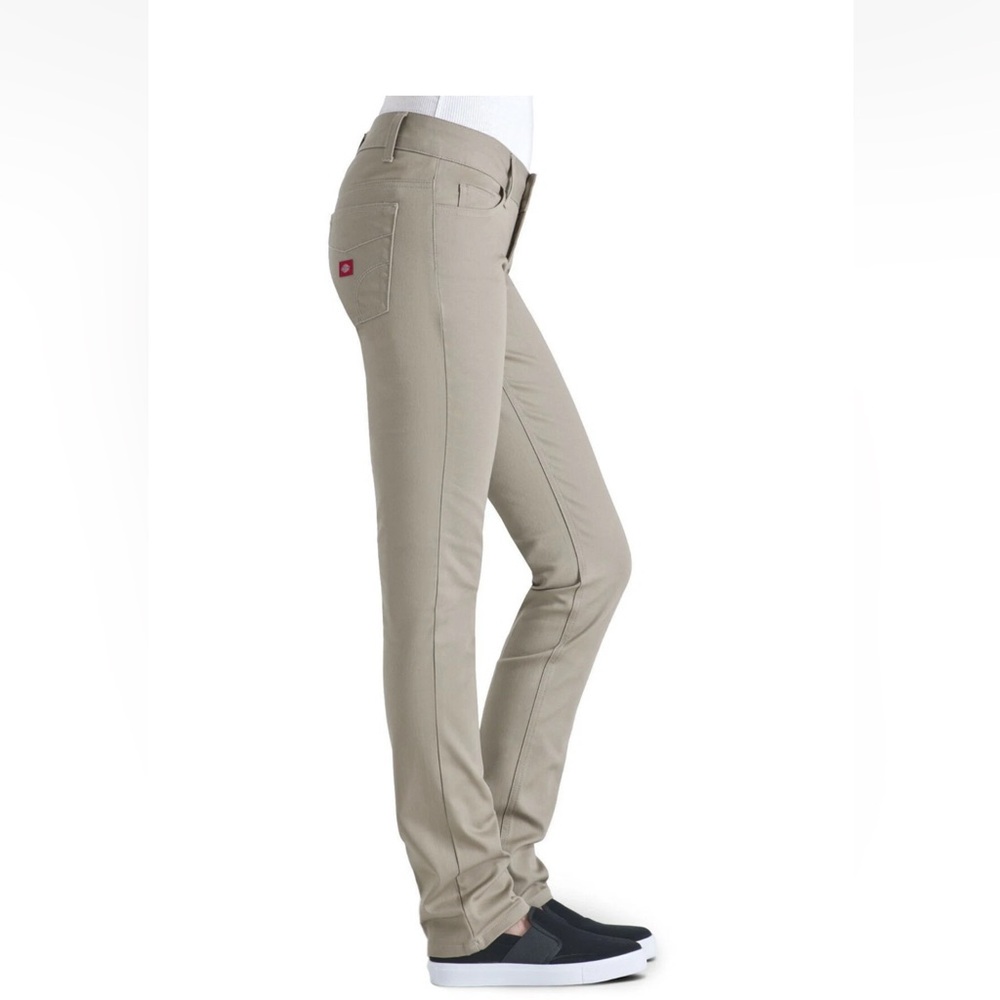 Dickies Girl Classic 5 Pocket Modern Skinny Pant (Light Gray) | Juniors 5